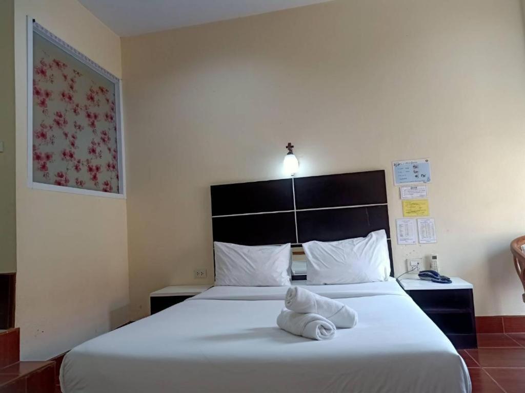 V.Hotel & Resort Hat Yai Exterior foto