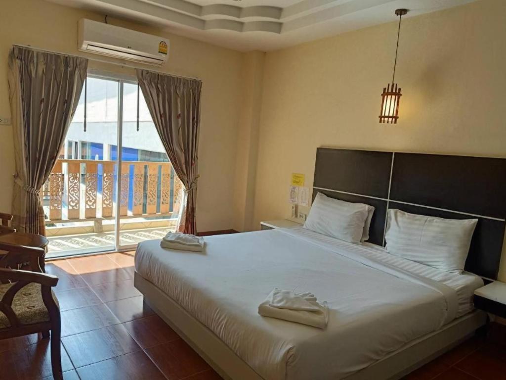 V.Hotel & Resort Hat Yai Exterior foto