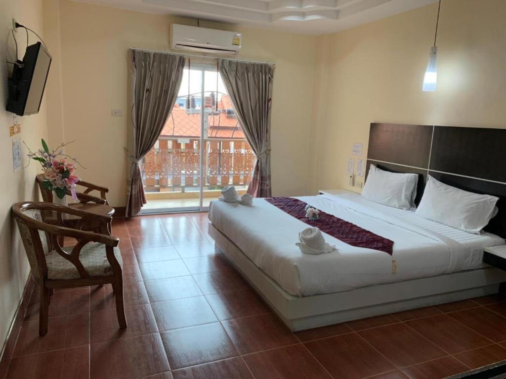 V.Hotel & Resort Hat Yai Exterior foto