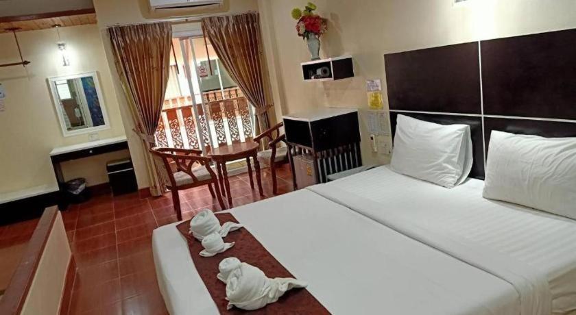 V.Hotel & Resort Hat Yai Exterior foto