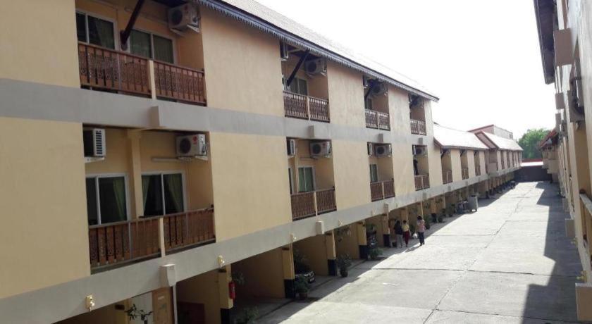 V.Hotel & Resort Hat Yai Exterior foto